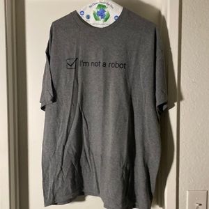 Grey I’m not a robot tshirt